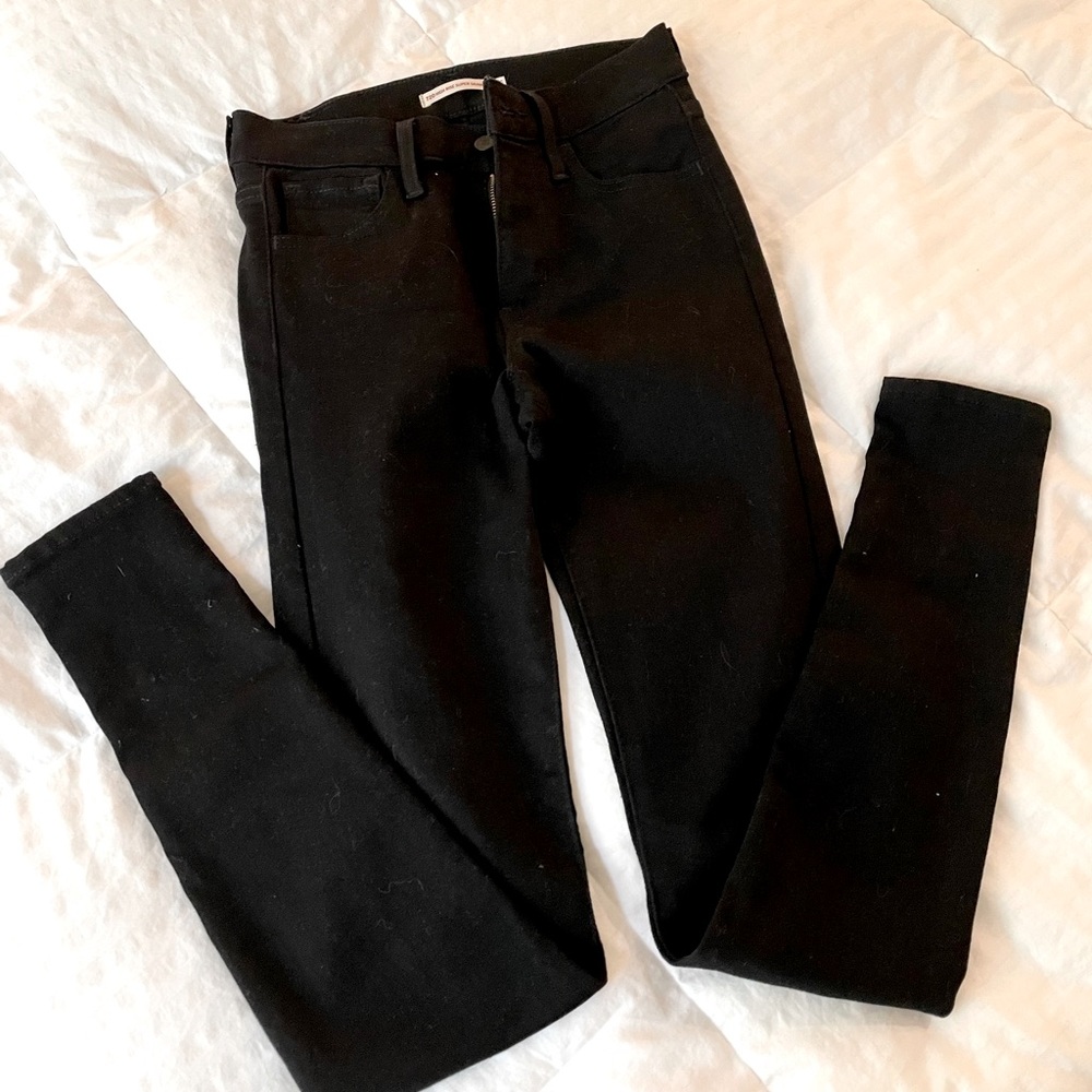 Women’s LEVI’s denim